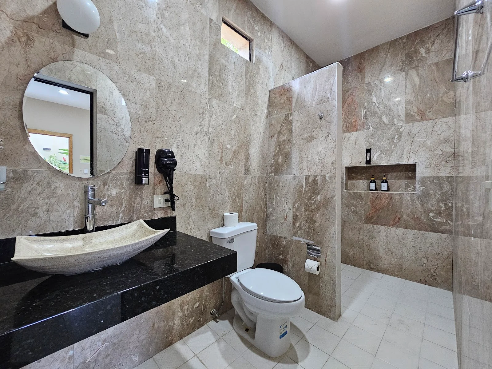 Shared Room in Zicatela