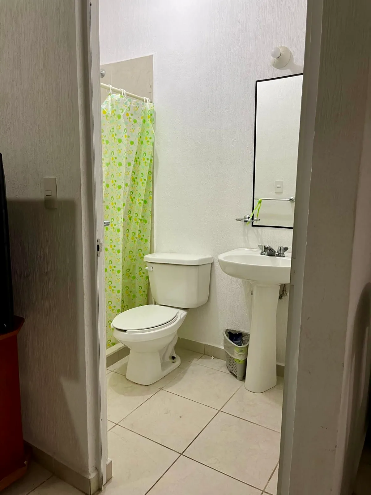 3-Bedroom House in Los Olivos, Furnished