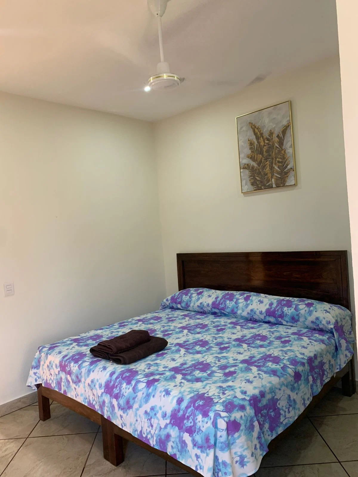 Spacious Apartment in Convenient Downtown Location