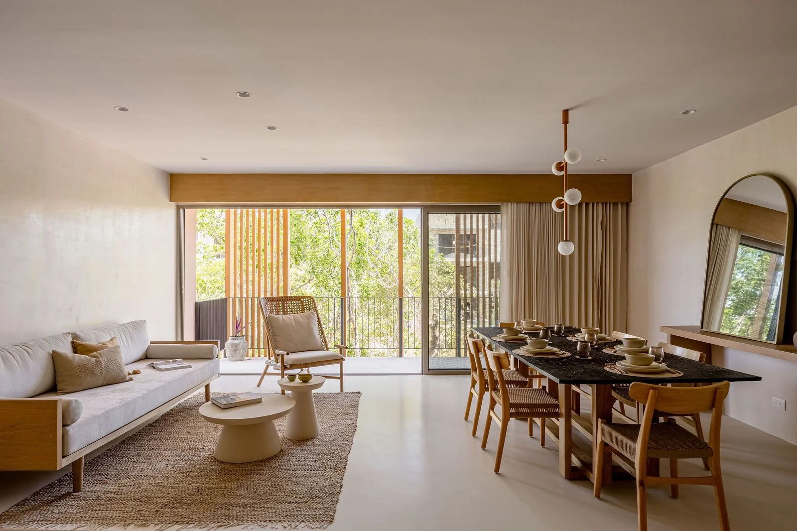 Aflora 2 Bedroom Furnished Apartment in Mexico