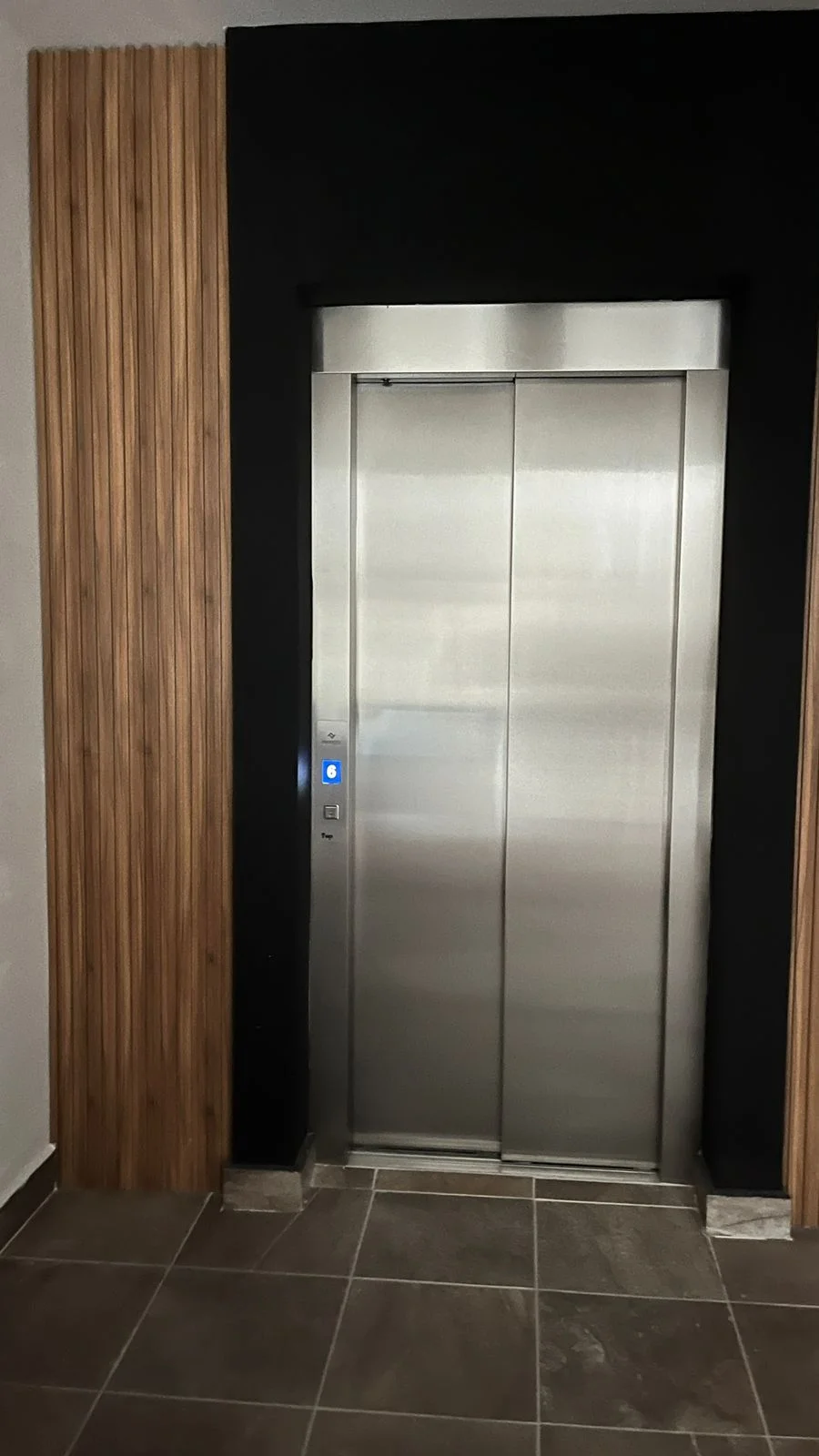 Furnished Studio Apartment for Rent on Av 20