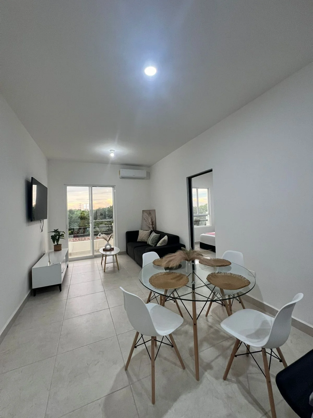 Furnished 2BR Apartment at Sak-Ya Residencial