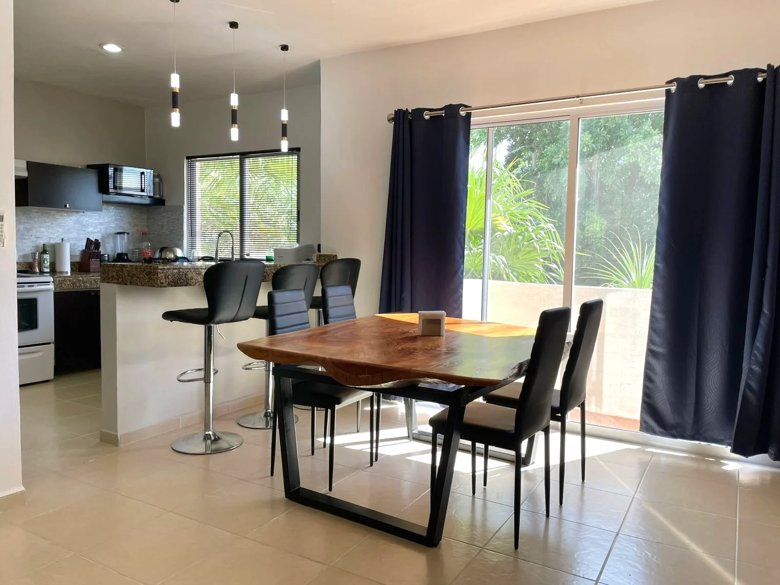 Apartment in Downtown / Hollywood