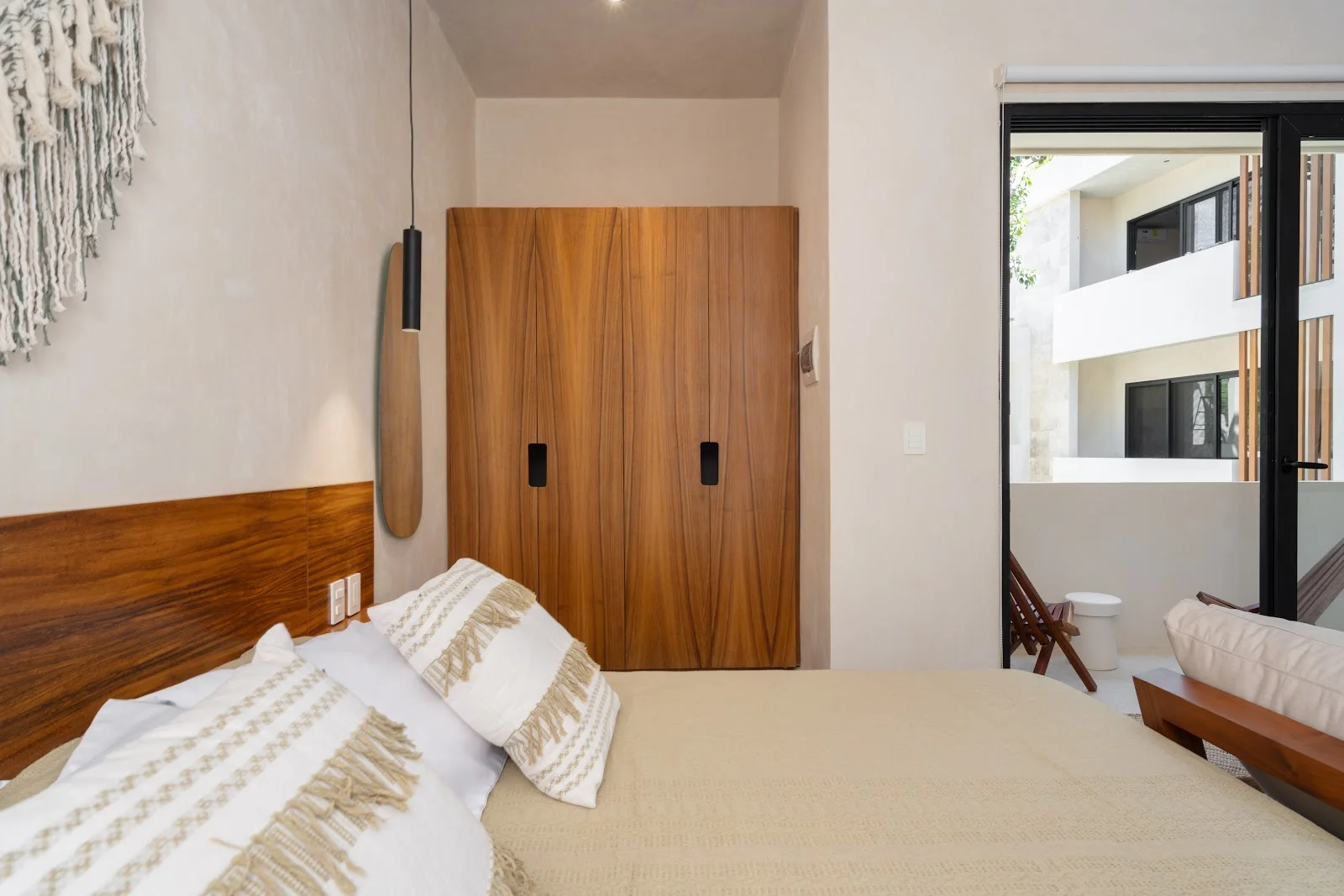 Furnished Loft Studio in La Veleta with Pool Access