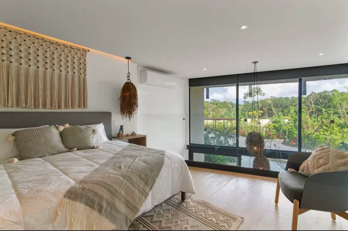 Loft in Region 15