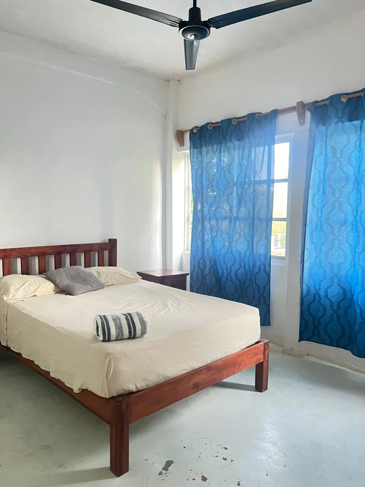 Two Bedroom Apartment in La Punta with Starlink Internet