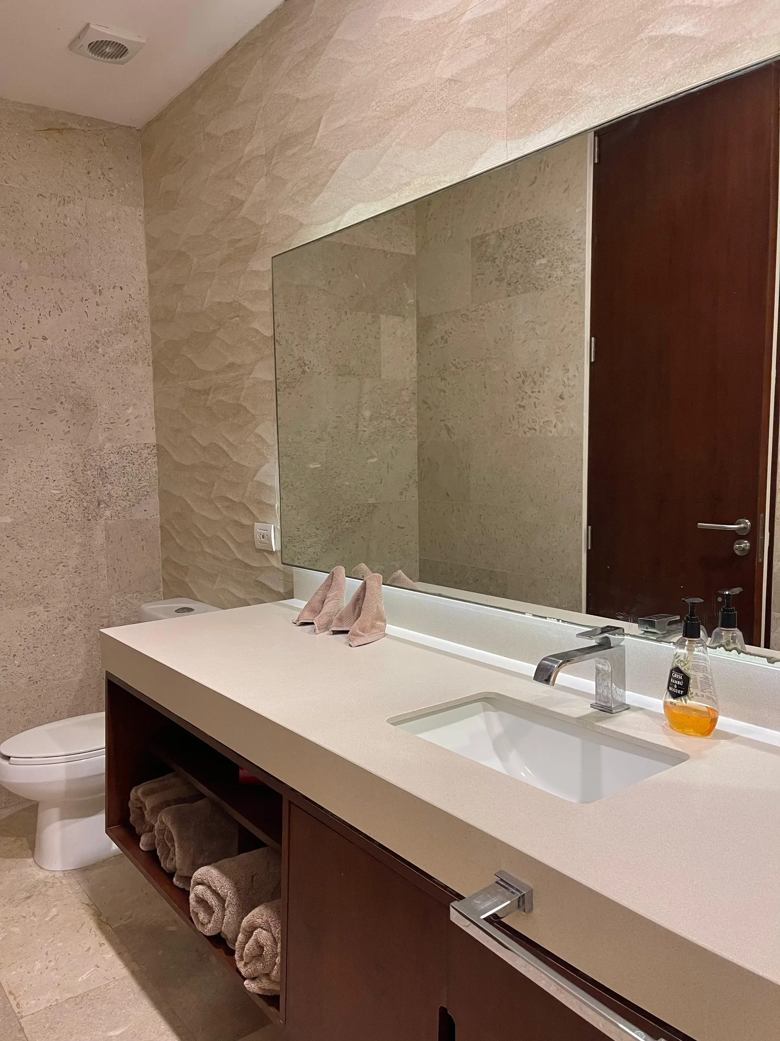 2 Bedroom Condo in Playa del Carmen