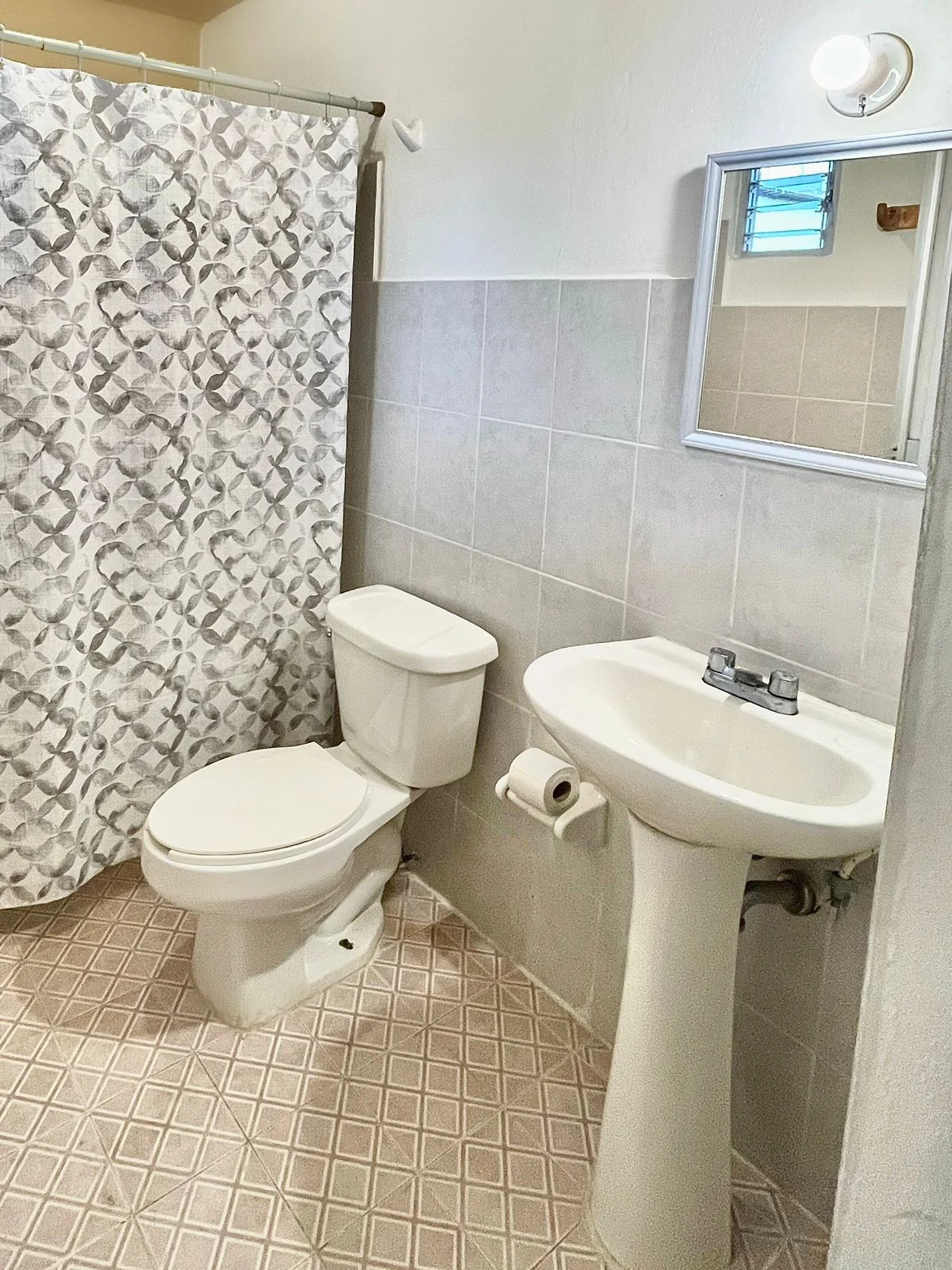 Private Rooms in Brisas Zicatela, Pet Friendly