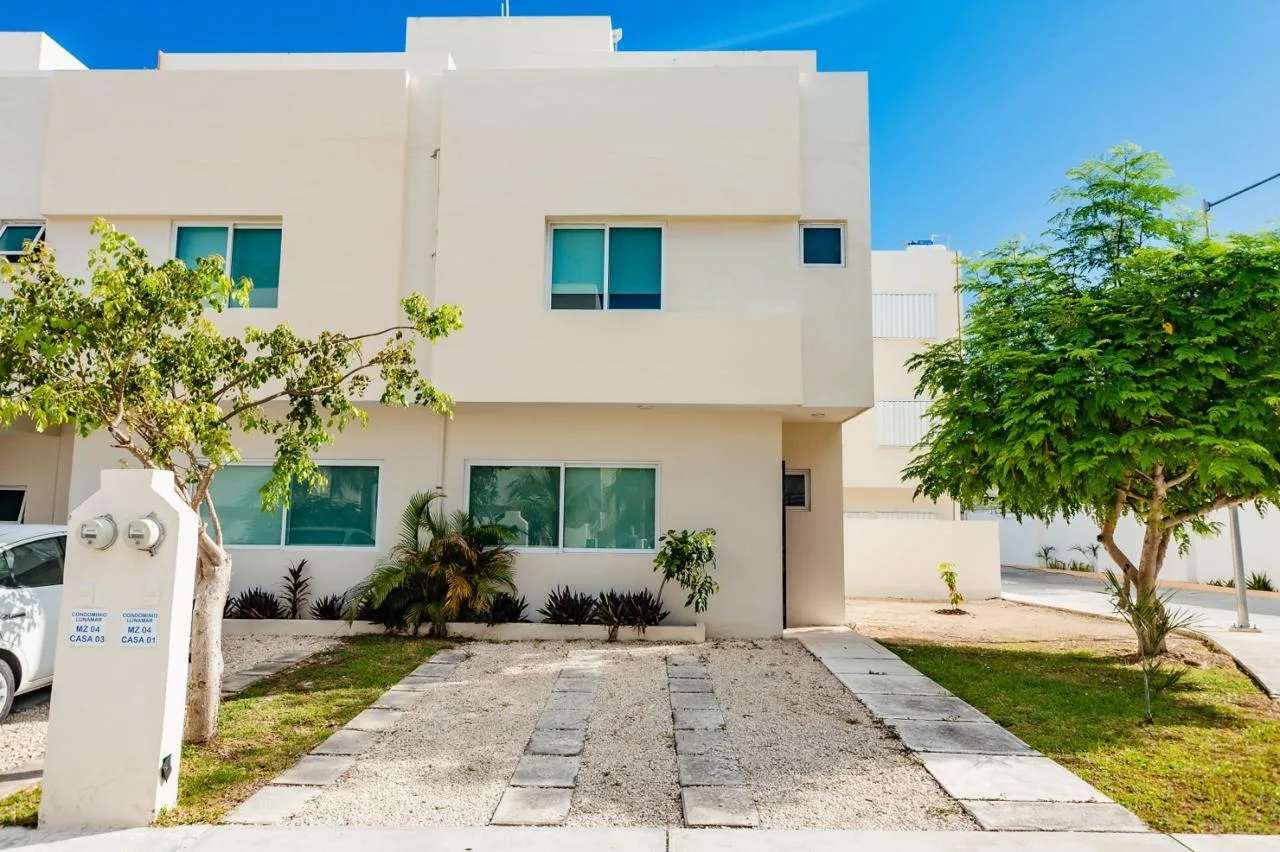 House in Lunamar