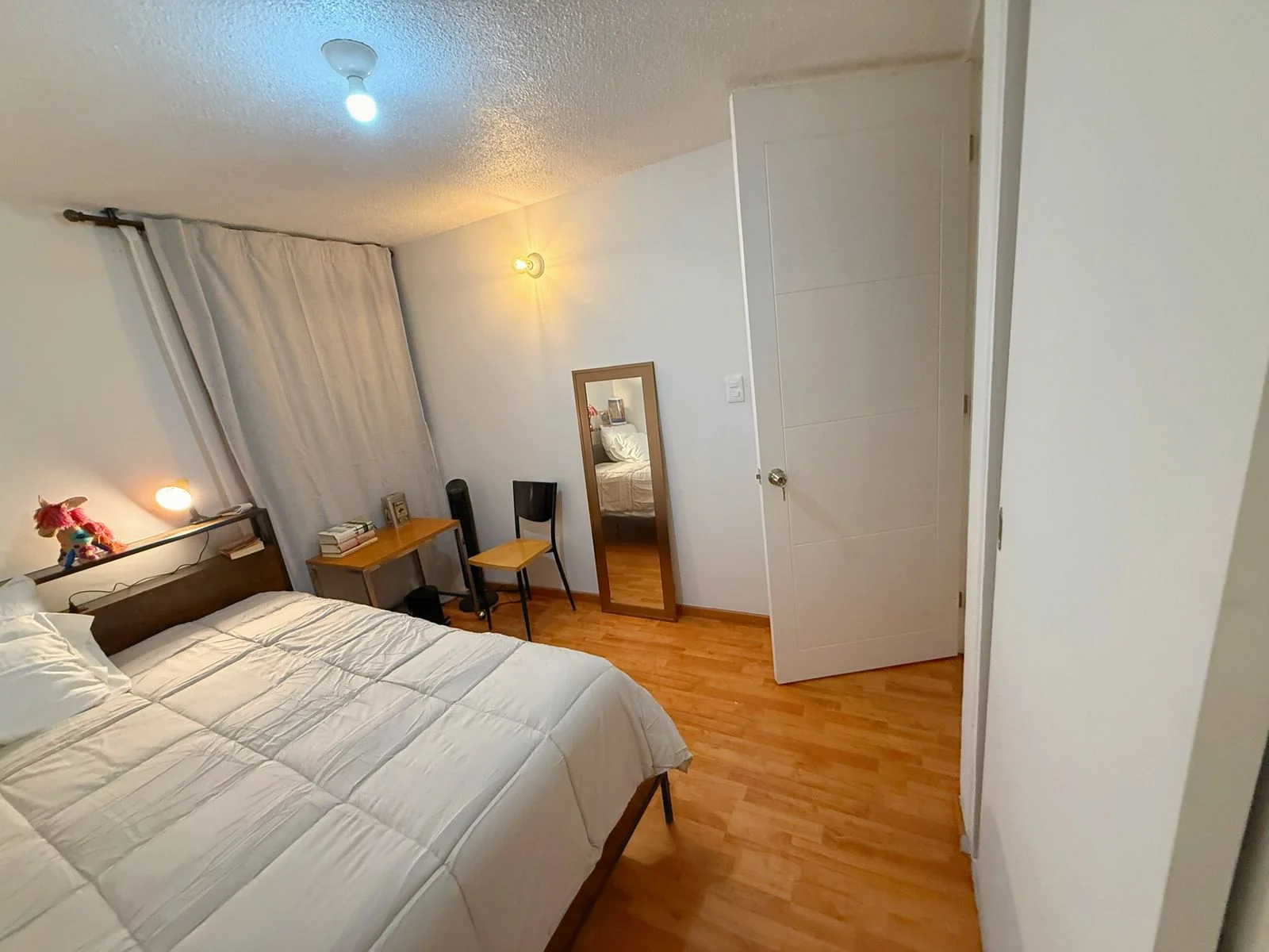 2-Bedroom Apartment for Rent in Roma Norte