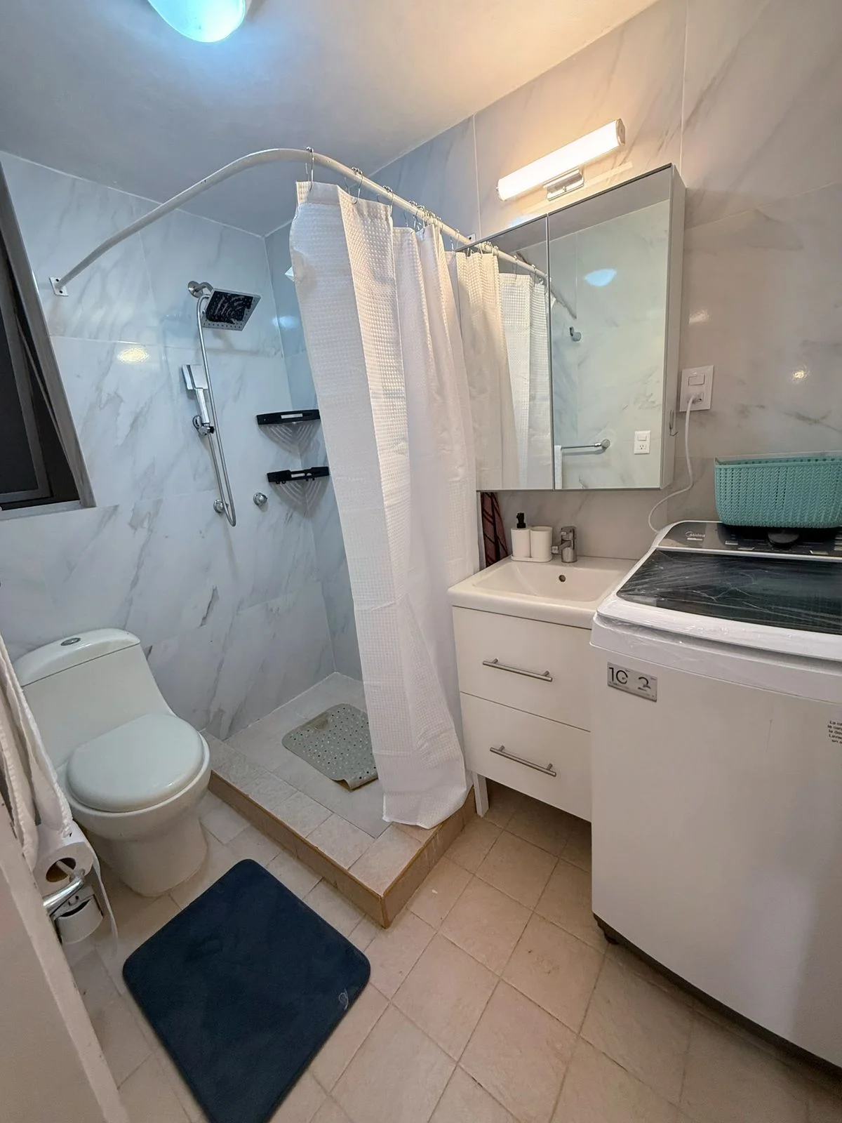 2-Bedroom Apartment for Rent in Roma Norte