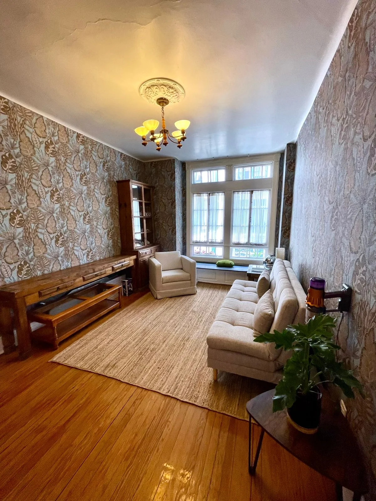 Property Available to Visit Until Nov 18