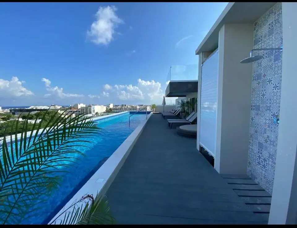 1-Bedroom Apartment Next to Park in Playa