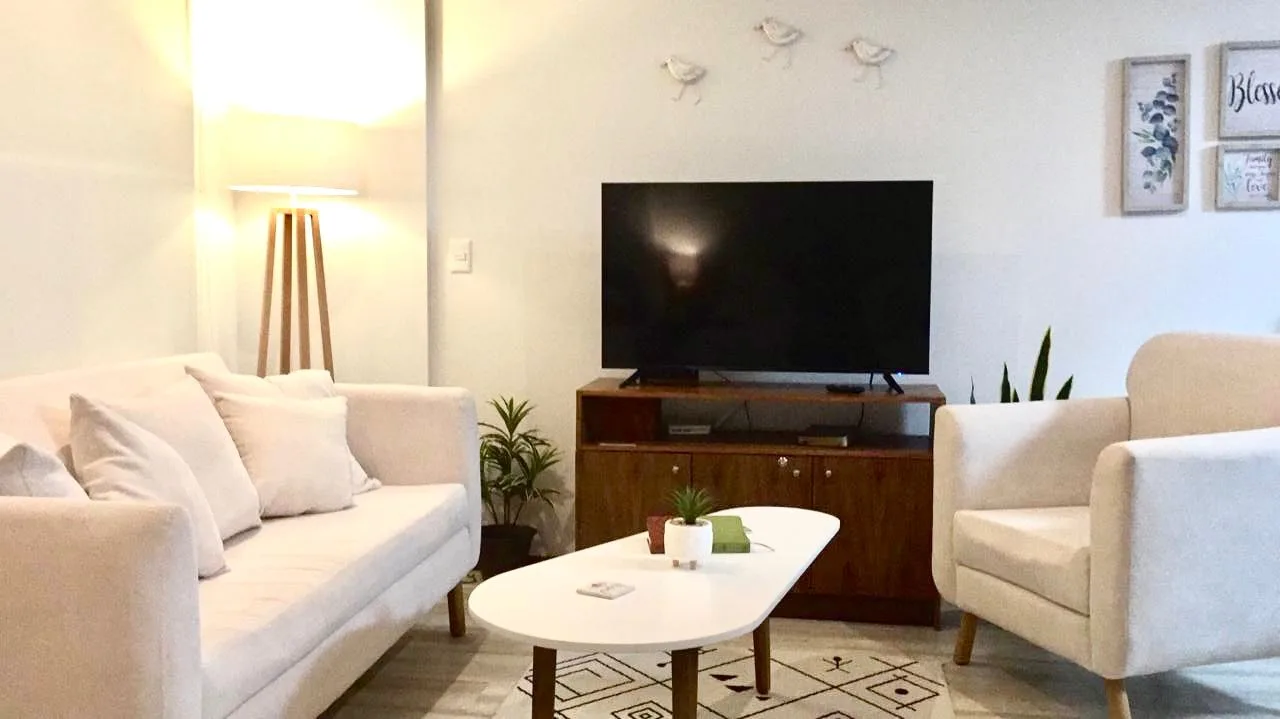 1-Bedroom Apartment Next to Park in Playa