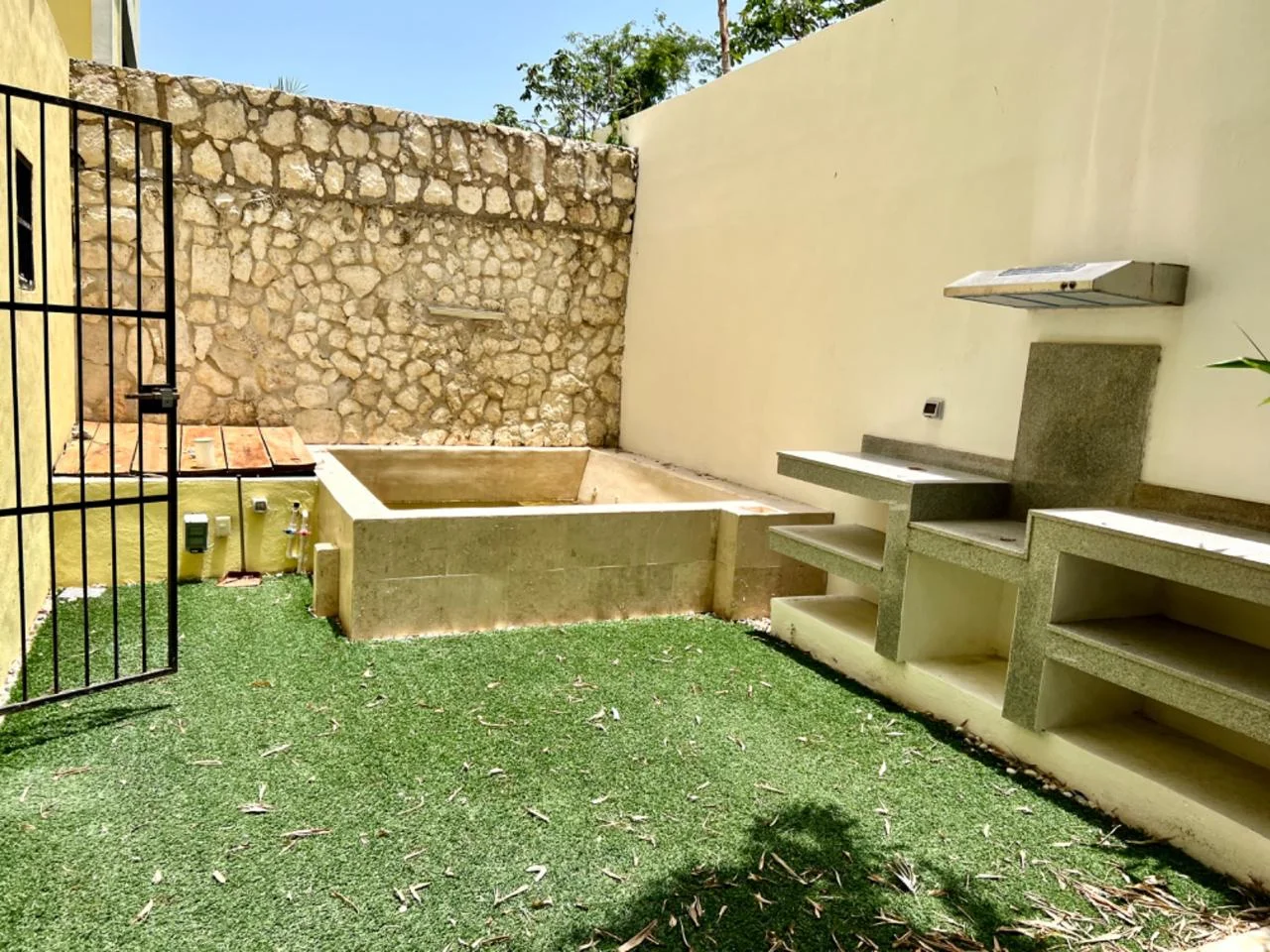 2 Bedroom Apartment with Private Pool in Veleta, Tulum