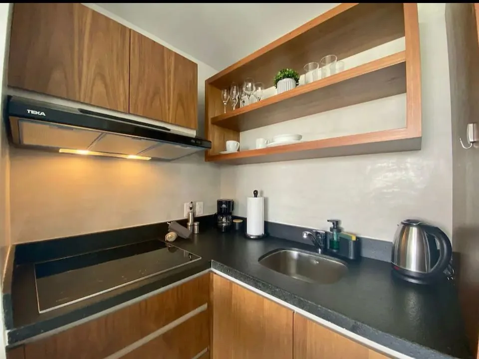 1-Bedroom Apartment Next to Park in Playa