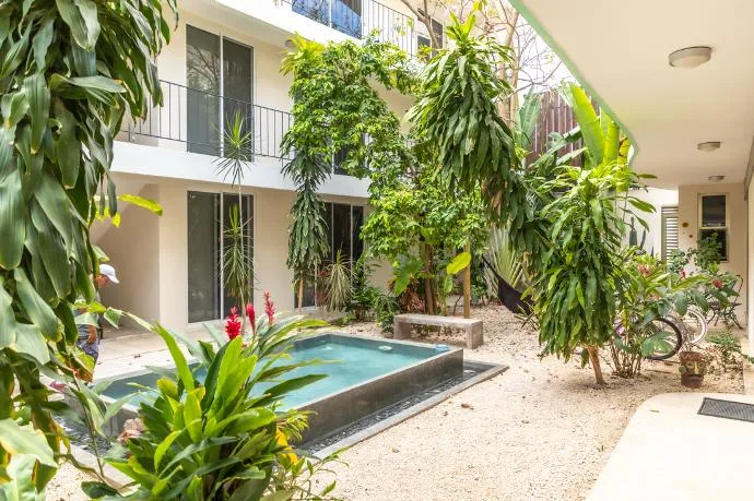 2 Bedroom Apartment on Calle 30