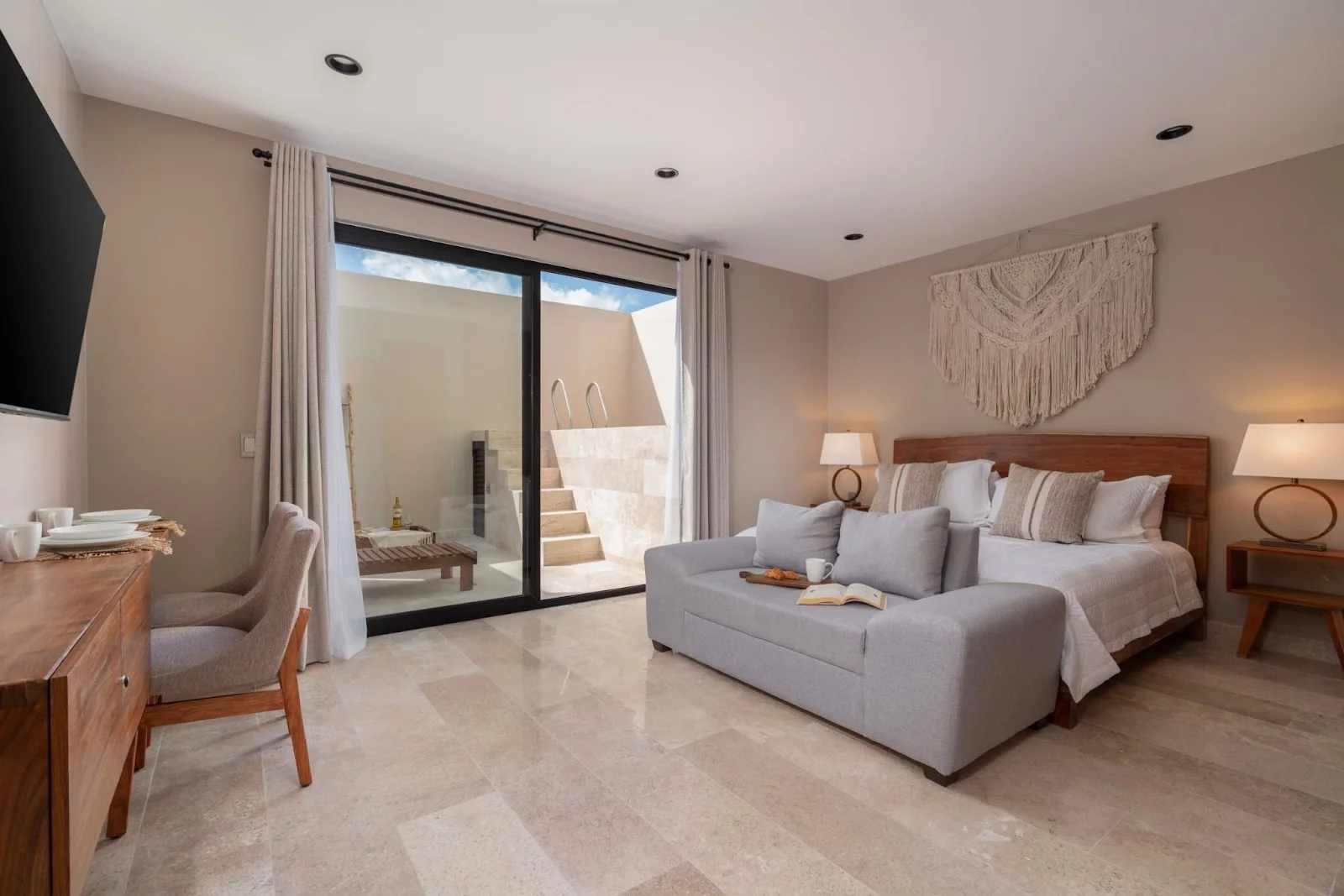 2 Bedroom Apartment in Aldea Zama