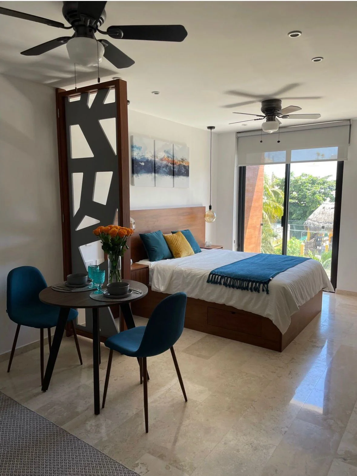 Studio Apartment with Balcony in Zazil-Ha