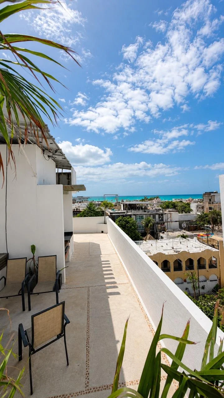 2 Bedroom Apartment in Playa del Carmen Centro