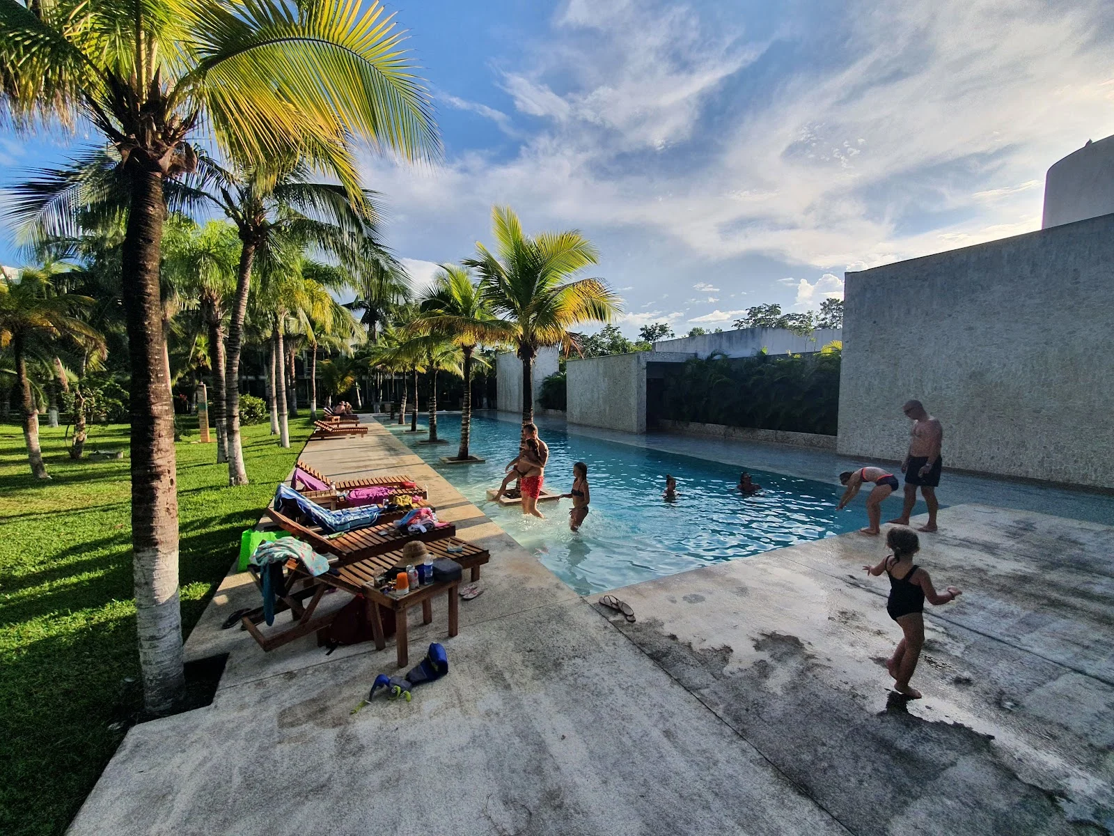 2 Bedroom Apartment for Rent with Private Rooftop