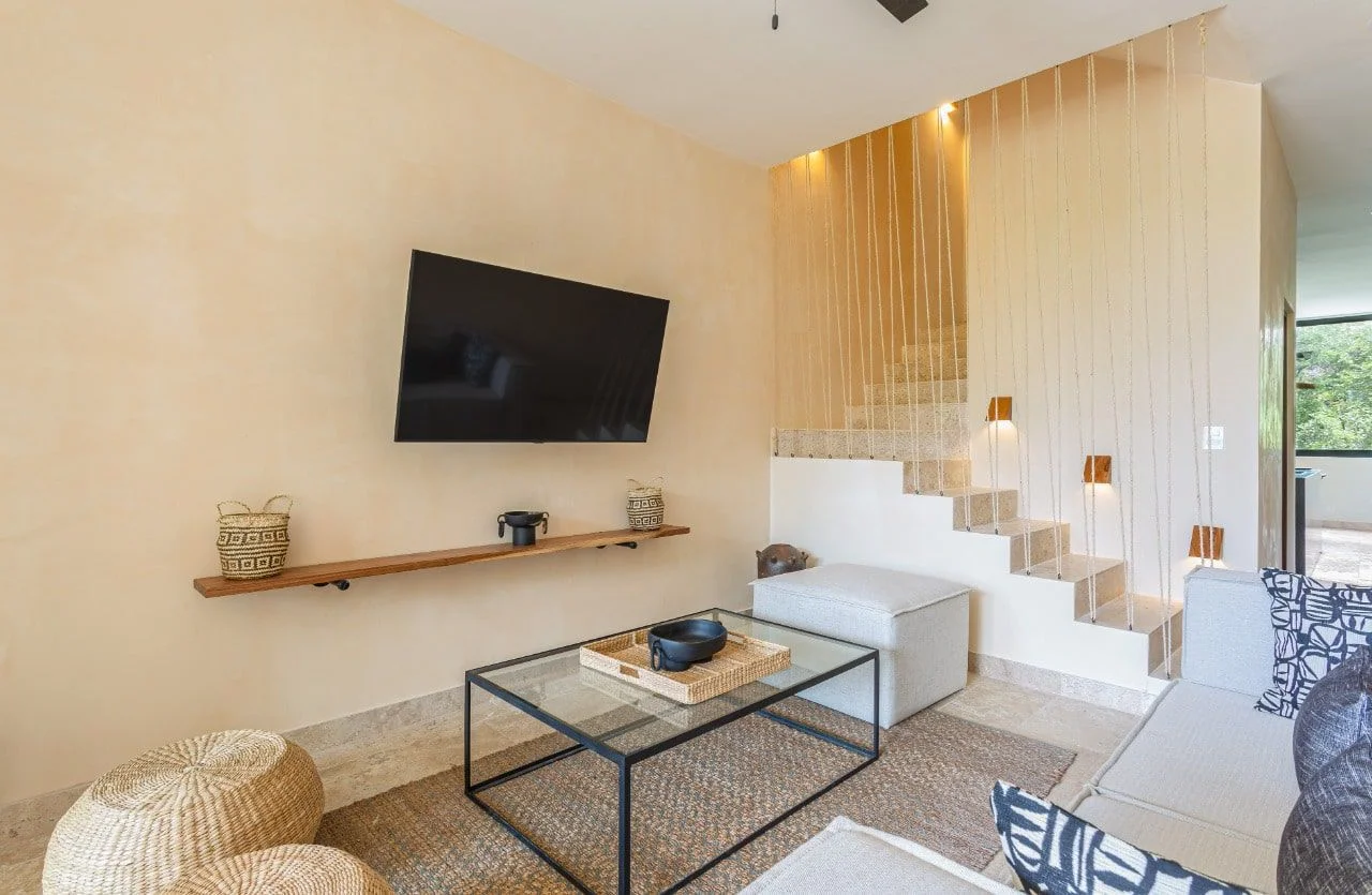 3-Level Penthouse | 2 Bed 2 Bath | Furnished in Mexico