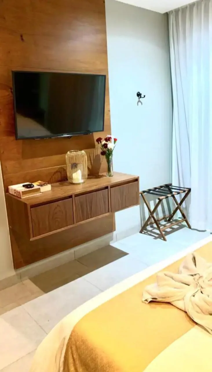 1-Bedroom Apartment with Pool Near Beach in Mexico