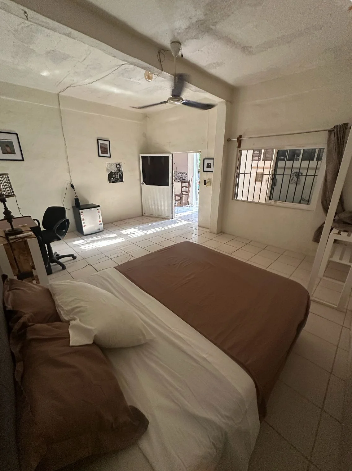 Private Room in La Punta, Puerto Escondido
