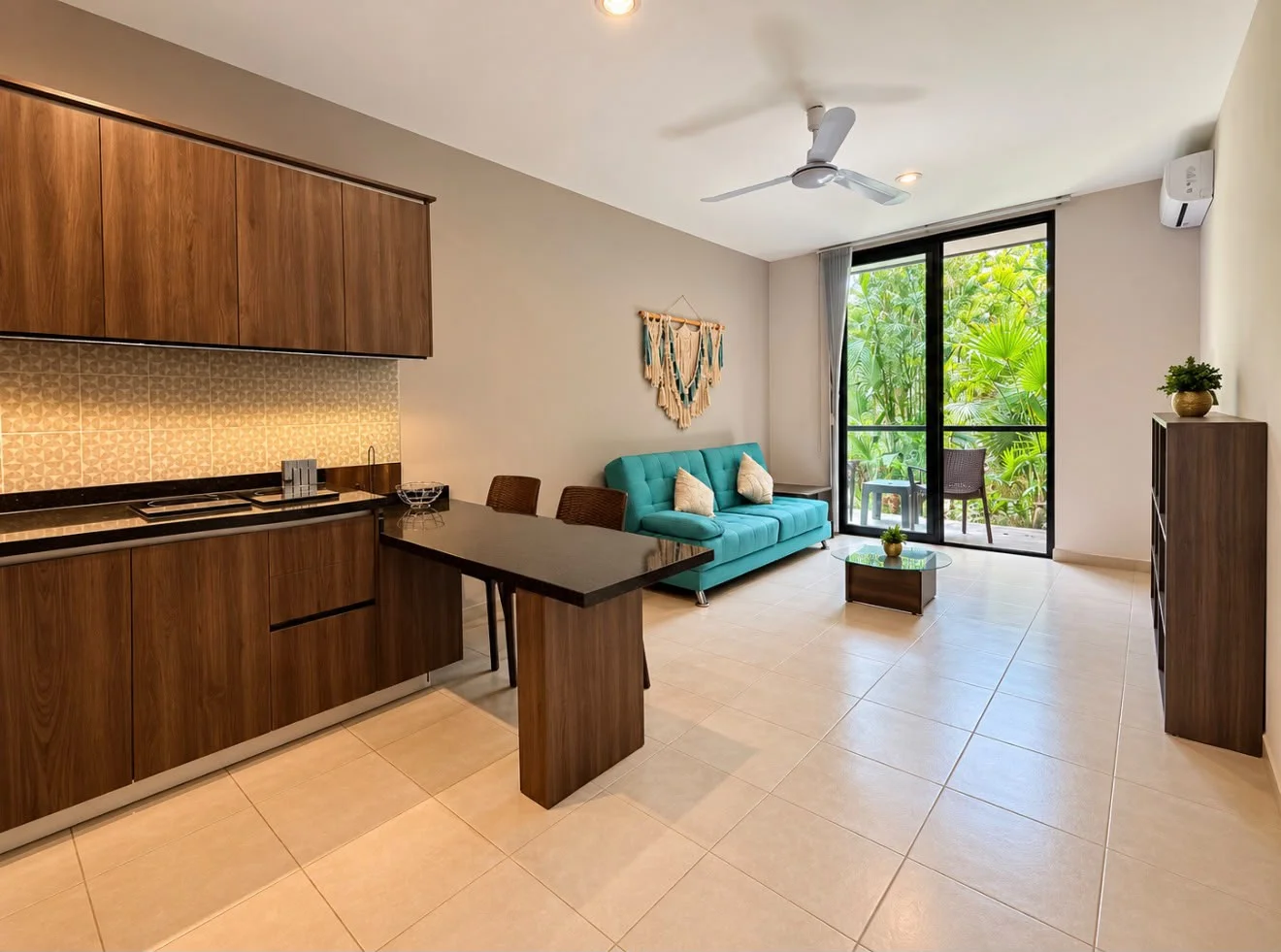 2 Bedroom Apartment in Playa del Carmen