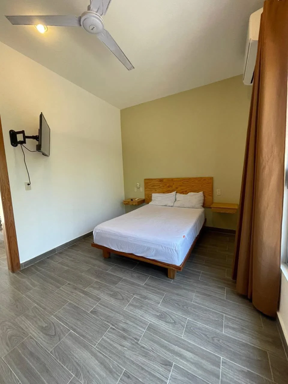 Private Room for Rent in Puerto Escondido