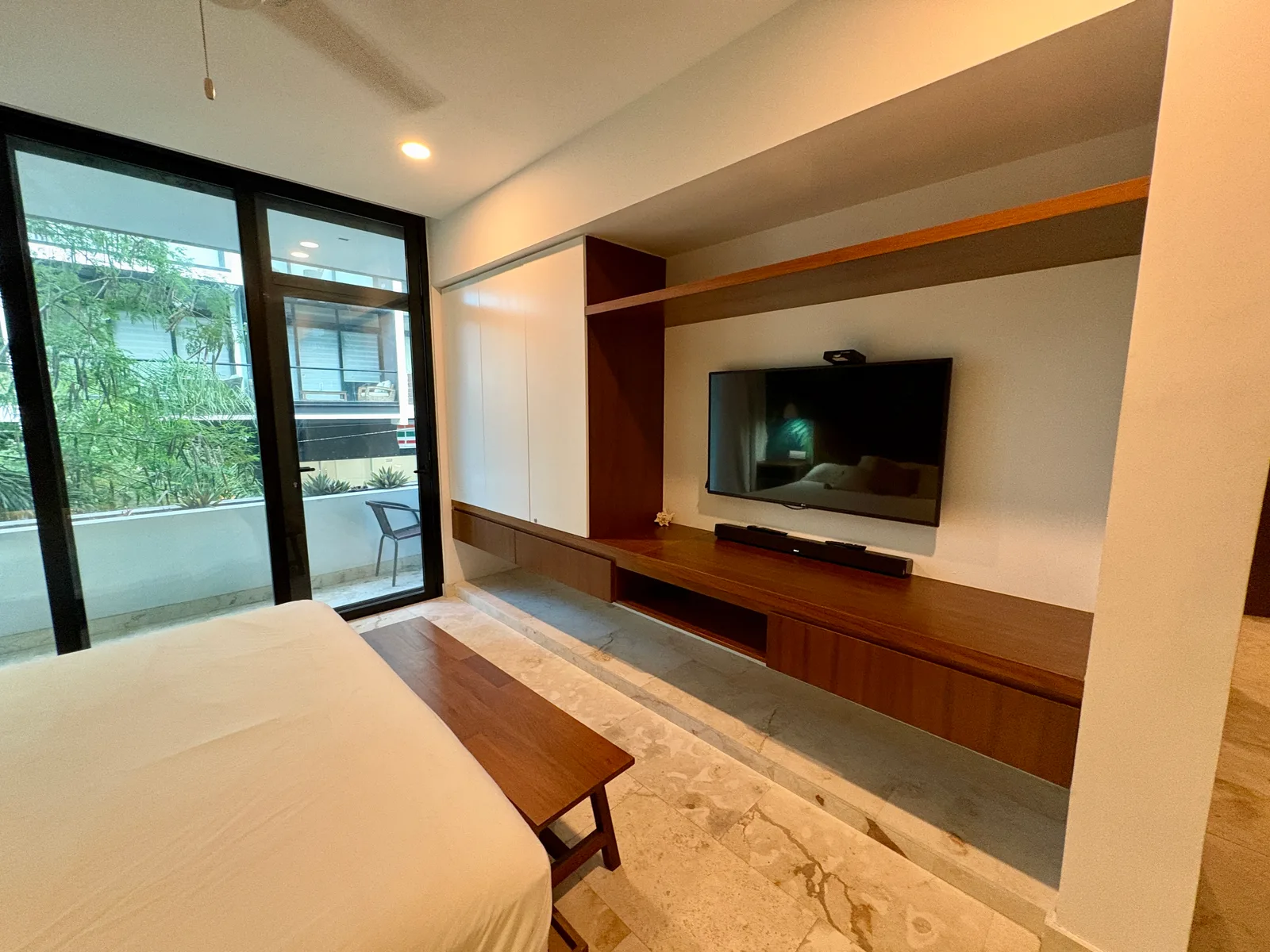 1 Bedroom + Den Condo in Luxury Building