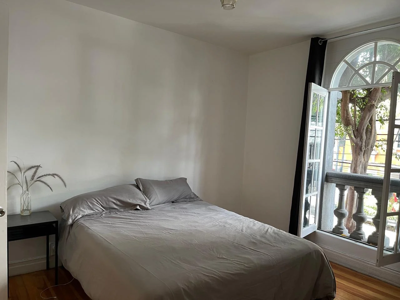 Apartment for Rent in La Roma