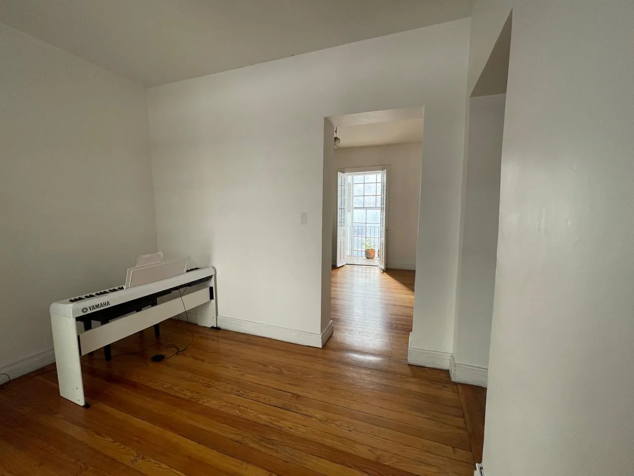 Apartment for Rent in La Roma