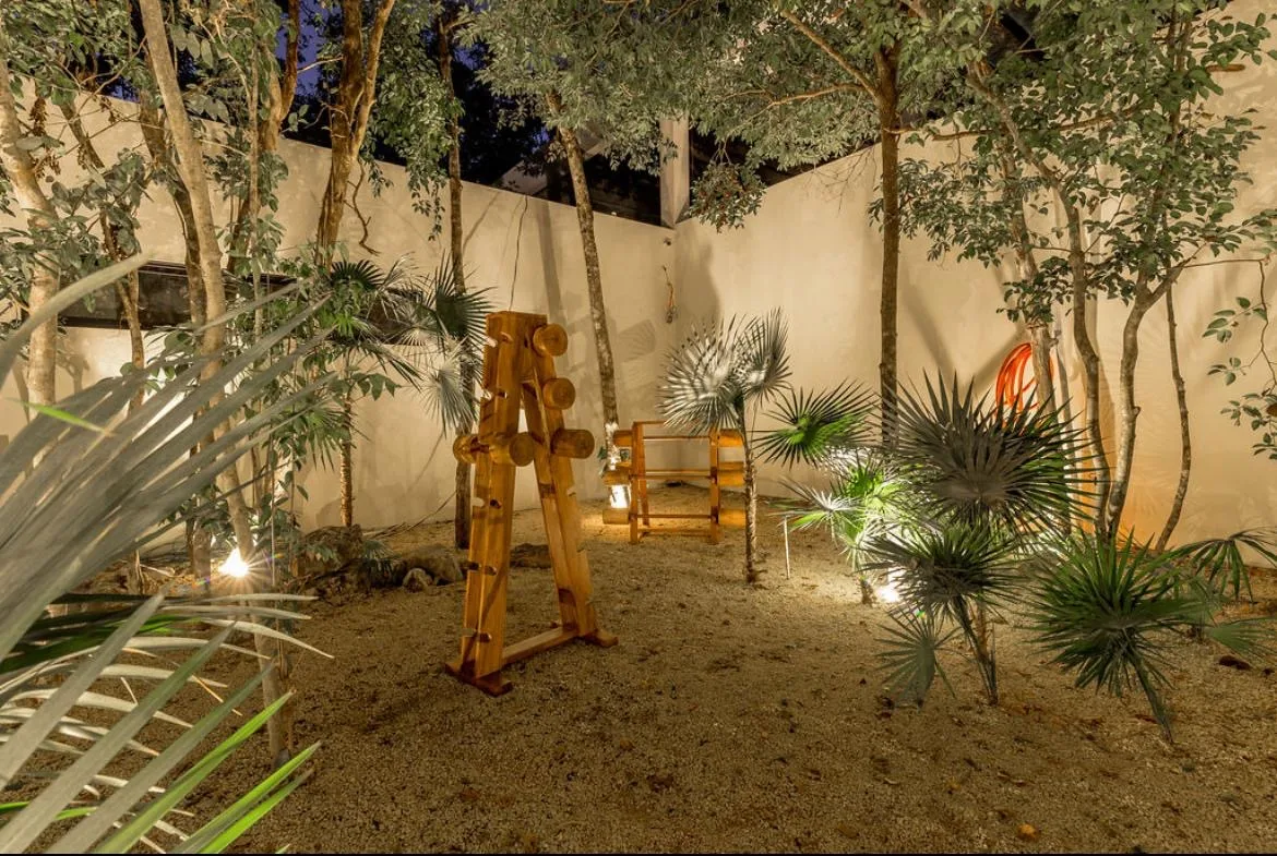Studio Apartment in Region 8