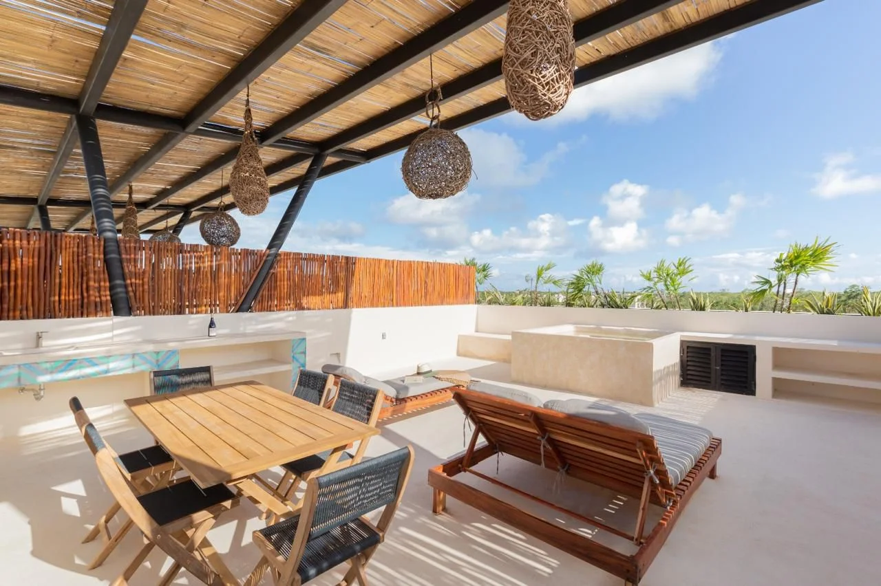 2 Bedroom Penthouse in Mexico | $17,000 MXN