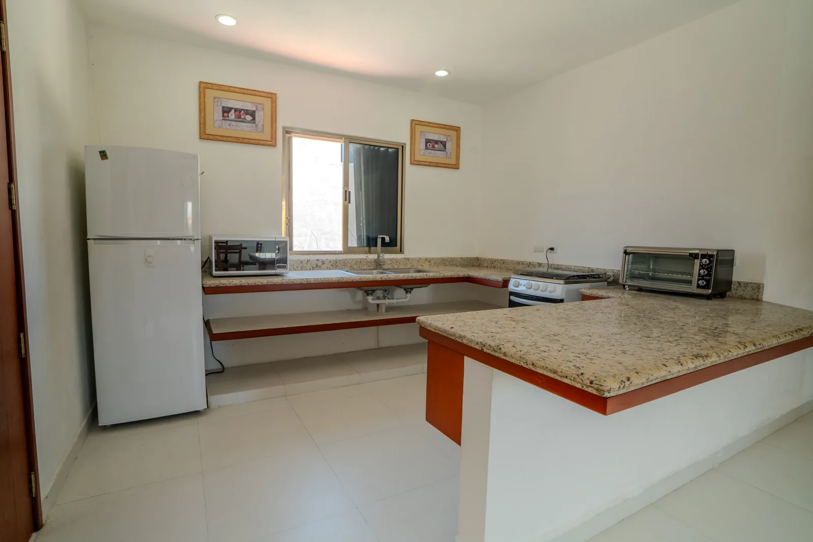 2 Bedroom House in Colonia Hollywood