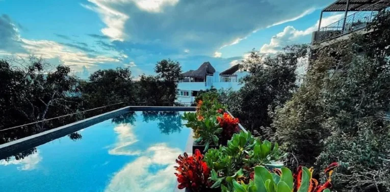 Studio Apartment in Aldea Zama