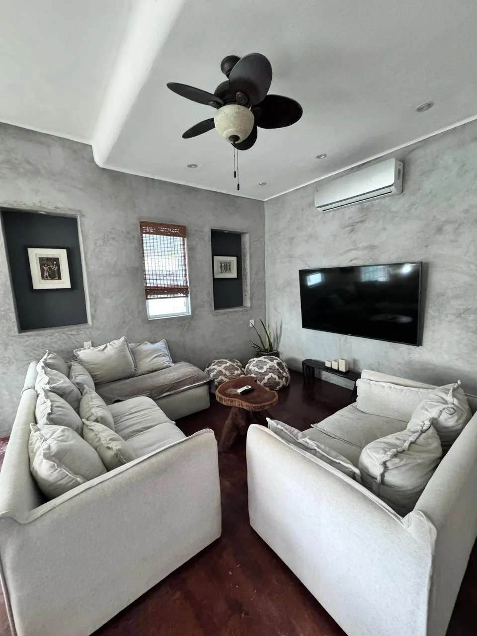2-Bedroom Apartment for Rent in Coco Beach, Mexico