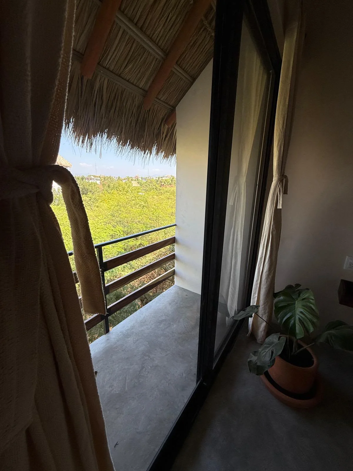 Furnished 2 Bedroom Apartment in Puerto Escondido