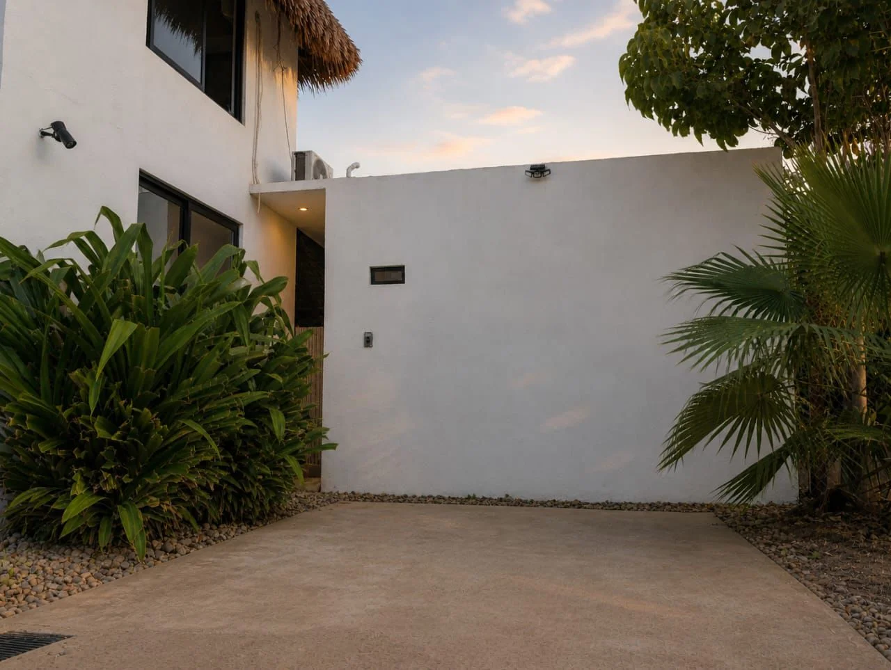 2 Bedroom House for Rent in Zicatela, Puerto Escondido