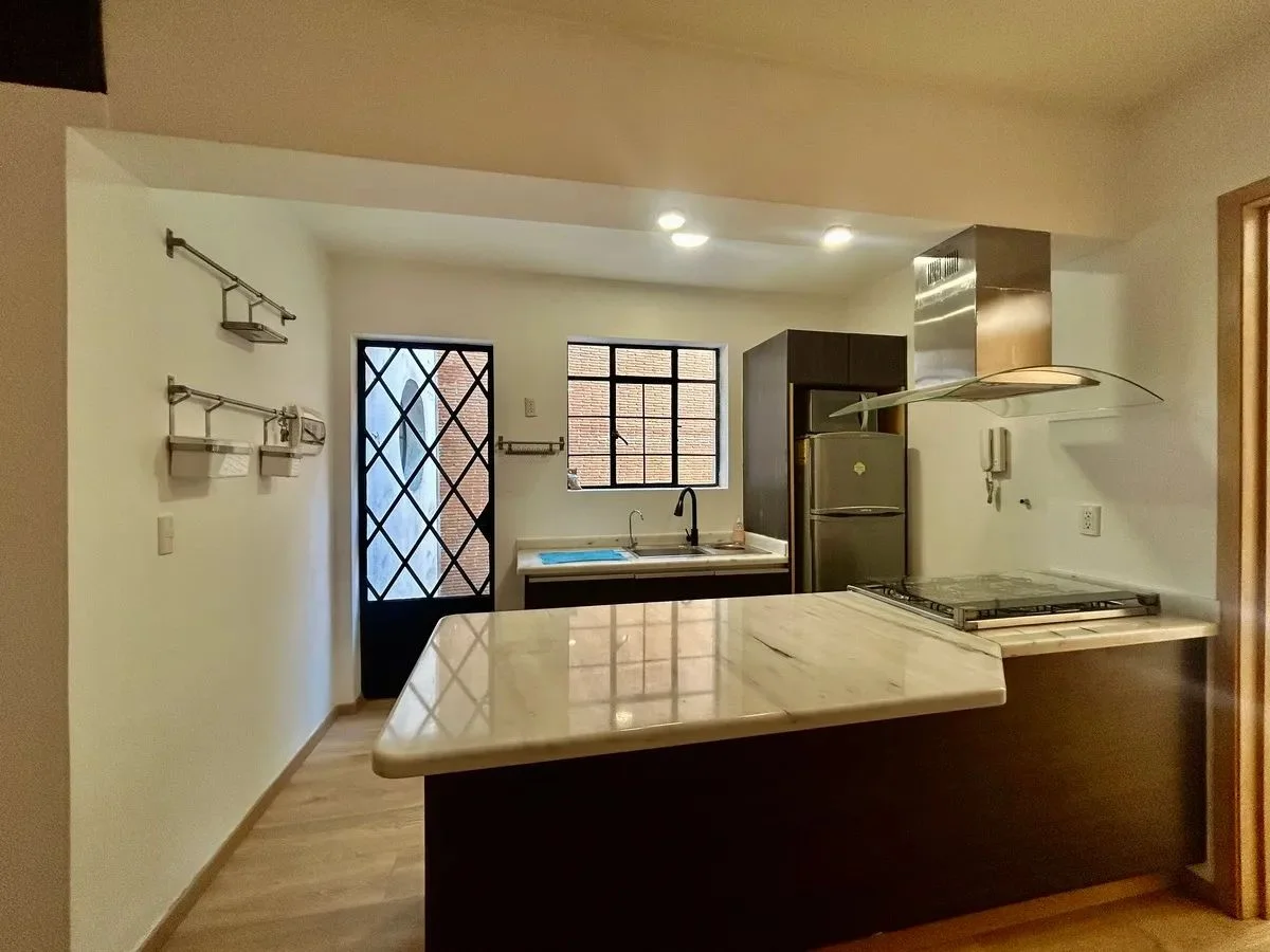 2 Bedroom Apartment in Condesa