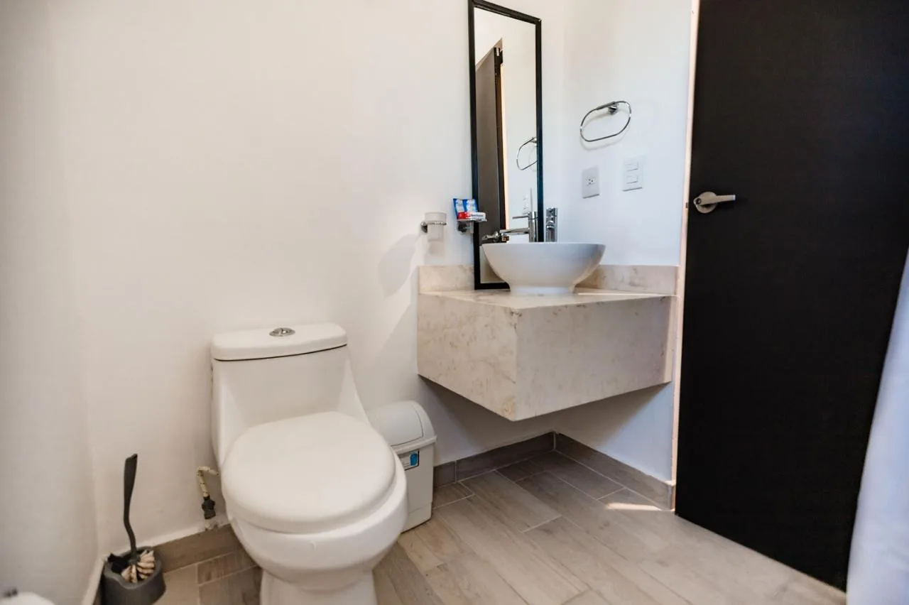 4 Bedroom House for Rent in Lunamar