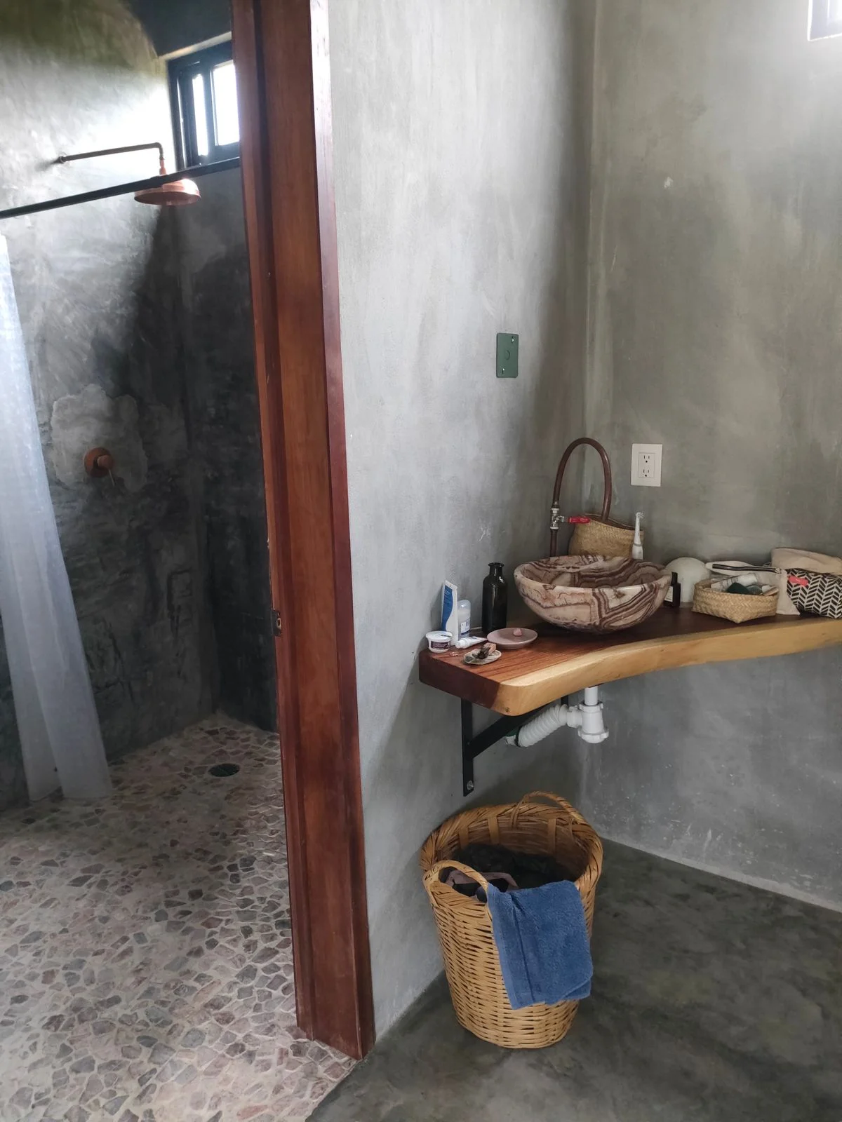 House for Rent in Bomba