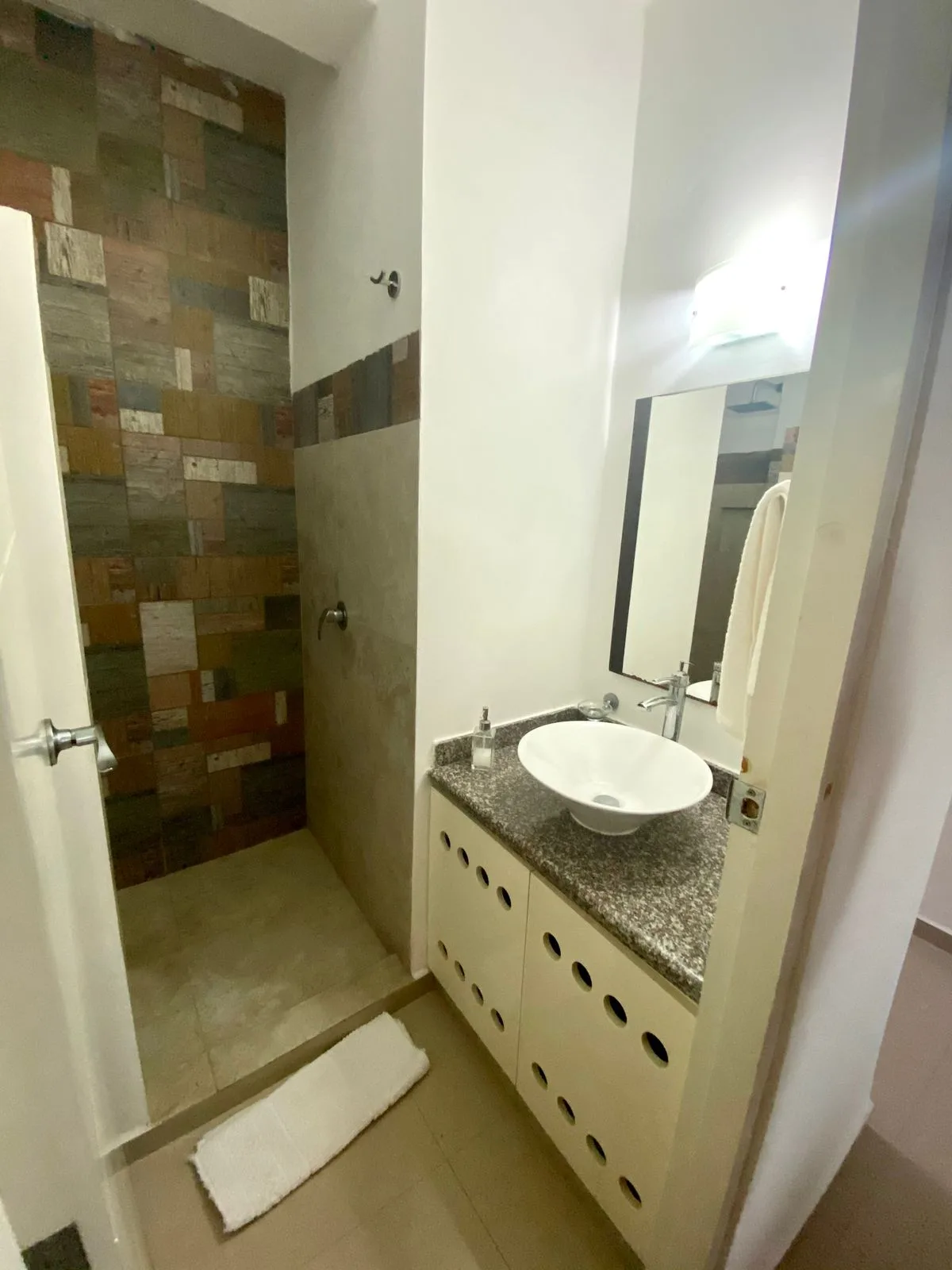 1-Bedroom Apartment in Colosio Neighborhood