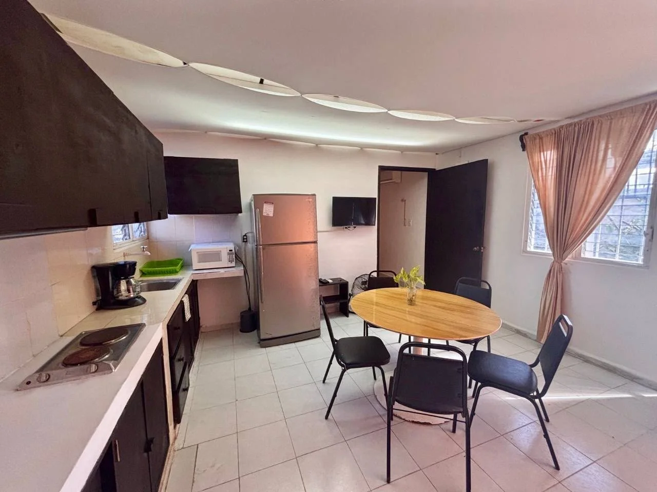 Room for Rent in Shared Apartment, Playa del Carmen