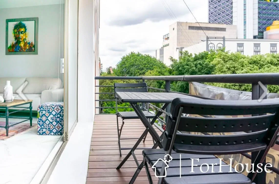 Apartment with Balcony in Mexico City