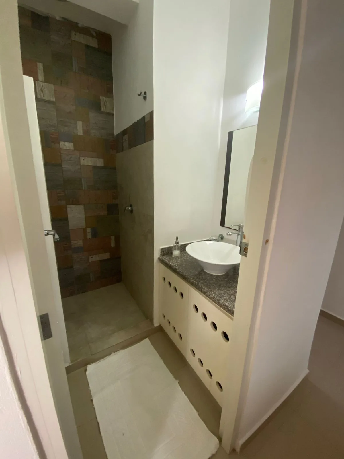 1-Bedroom Apartment in Colosio Neighborhood