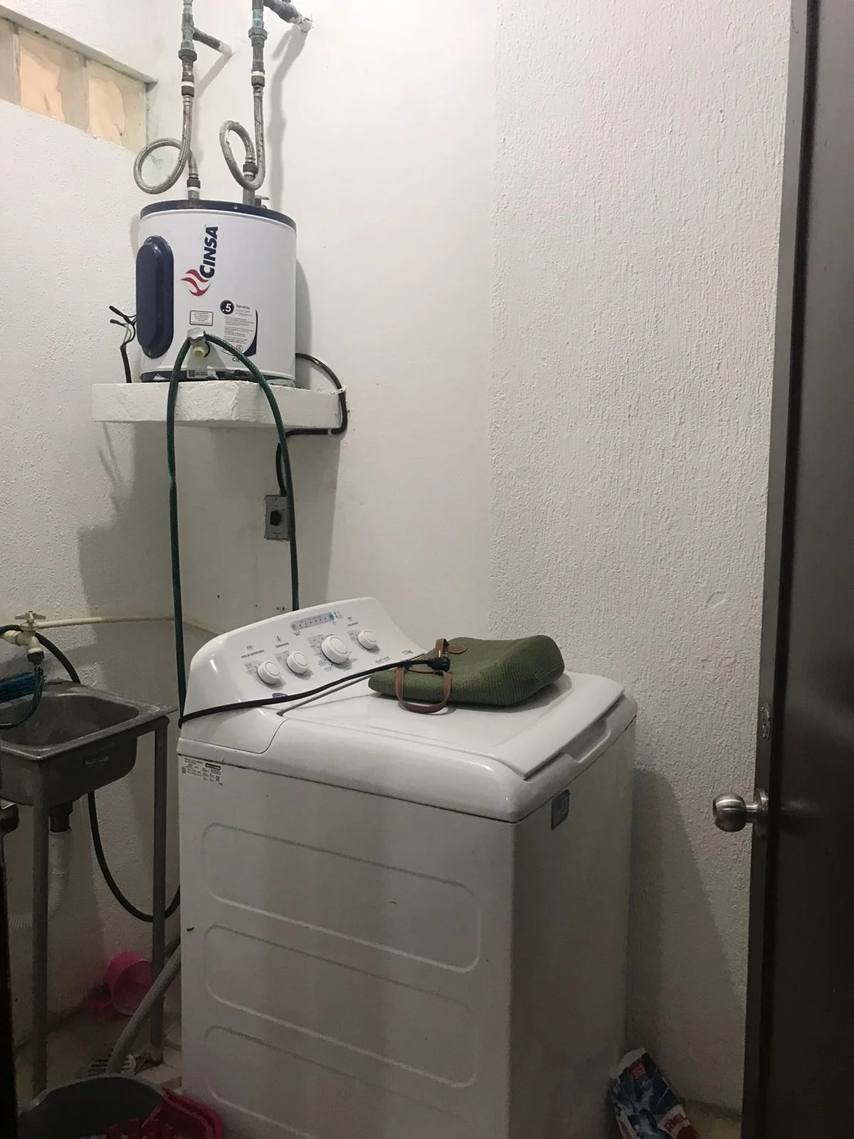 Apartment in Playa del Carmen - Female Roommate Wanted