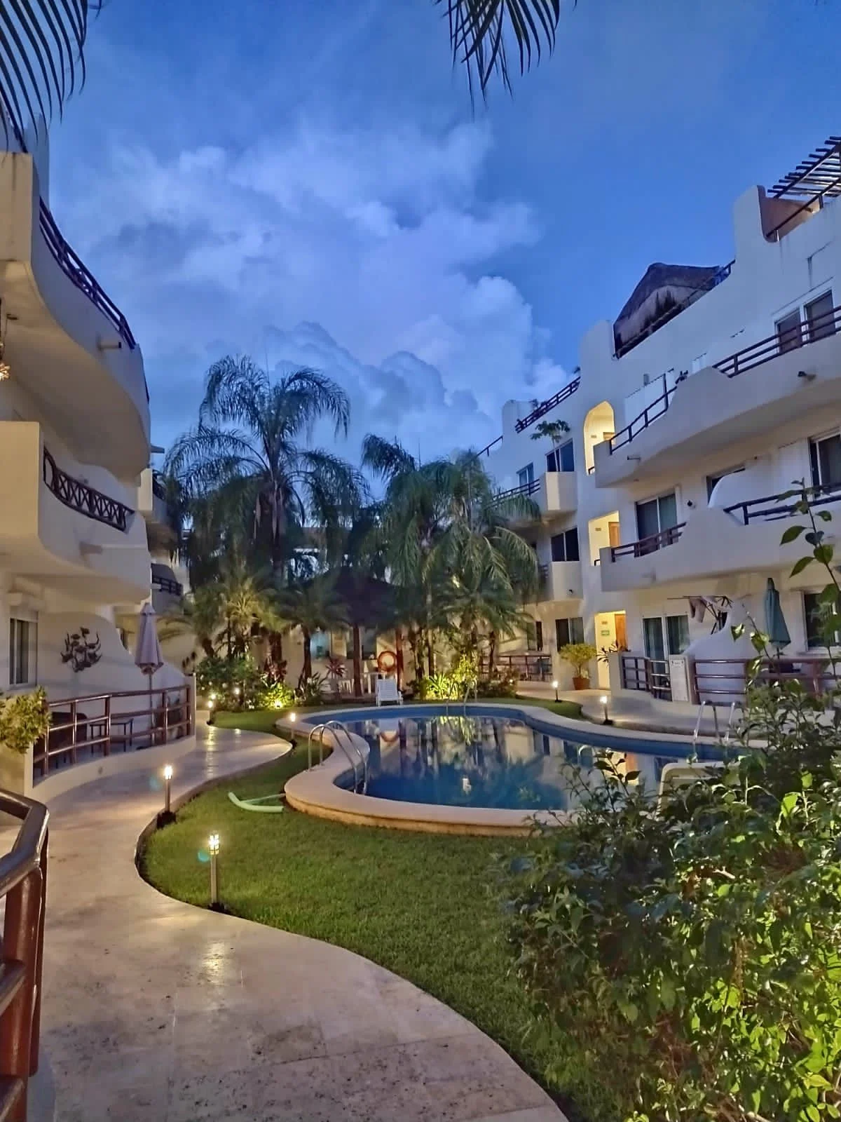 2 Bedroom Apartment on 25th Avenue - Playa del Carmen