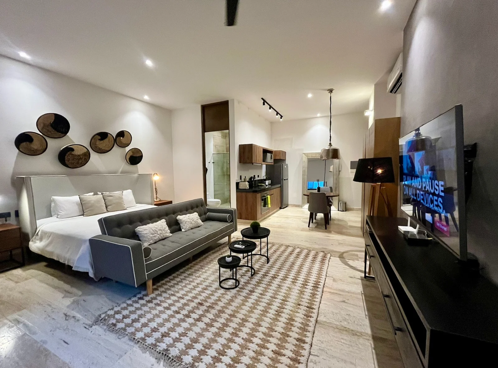 Modern Studio Apartment in Centro